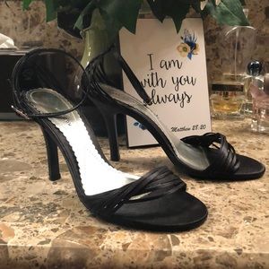 Chinese Laundry heels